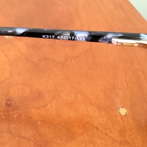 PROSPEK KIDS K317 BLUE LIGHT FILTER GLASSES & CASE - Picture 7 of 7